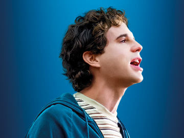 DEAR EVAN HANSEN